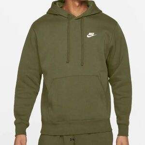 Nike Sportswear Club Fleece Pullover Hoodie